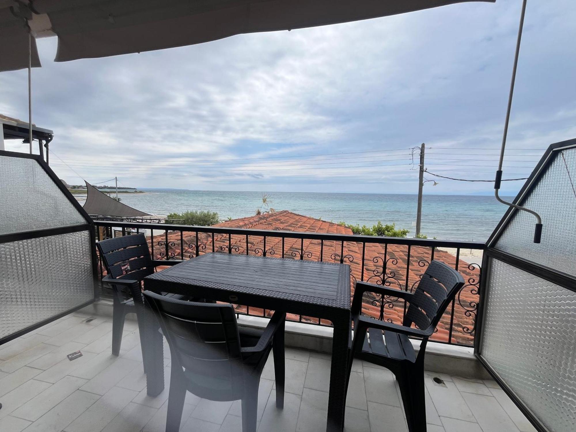 Apartmán Okkio Sea View Vergia Exteriér fotografie